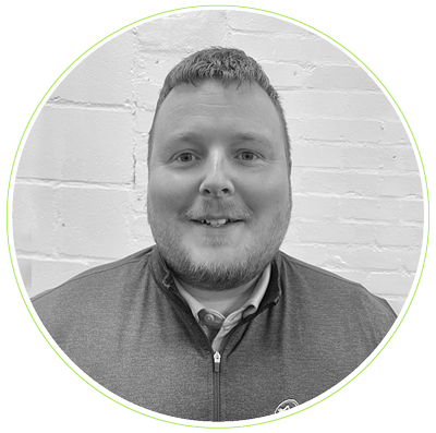 Aaron Mcneela, Master Fitter and Builder